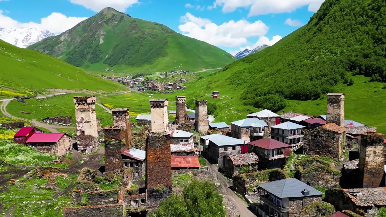 Ушгули, Сванетия — башни в горах